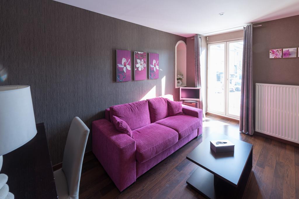 Hotel Saint-Pierre Pontarlier Room photo